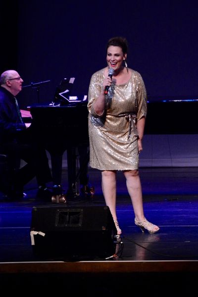 Lisa Howard Photo