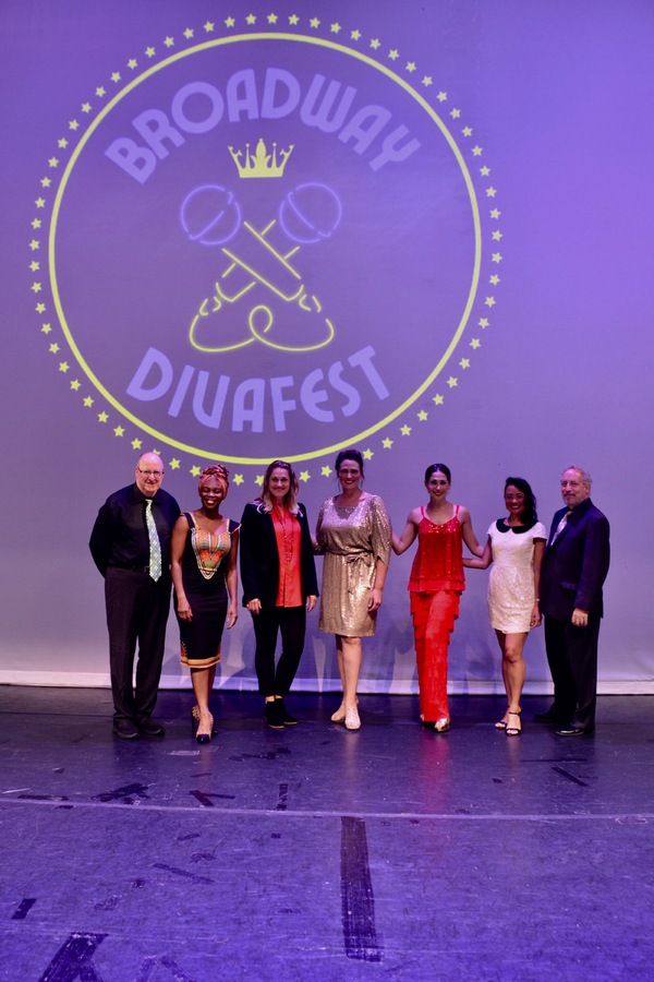 Eugene Gwozdz, Darlesia Cearcy, Lisa Reiber, Lisa Howard, Biance Marroquin, Rona Figu Photo