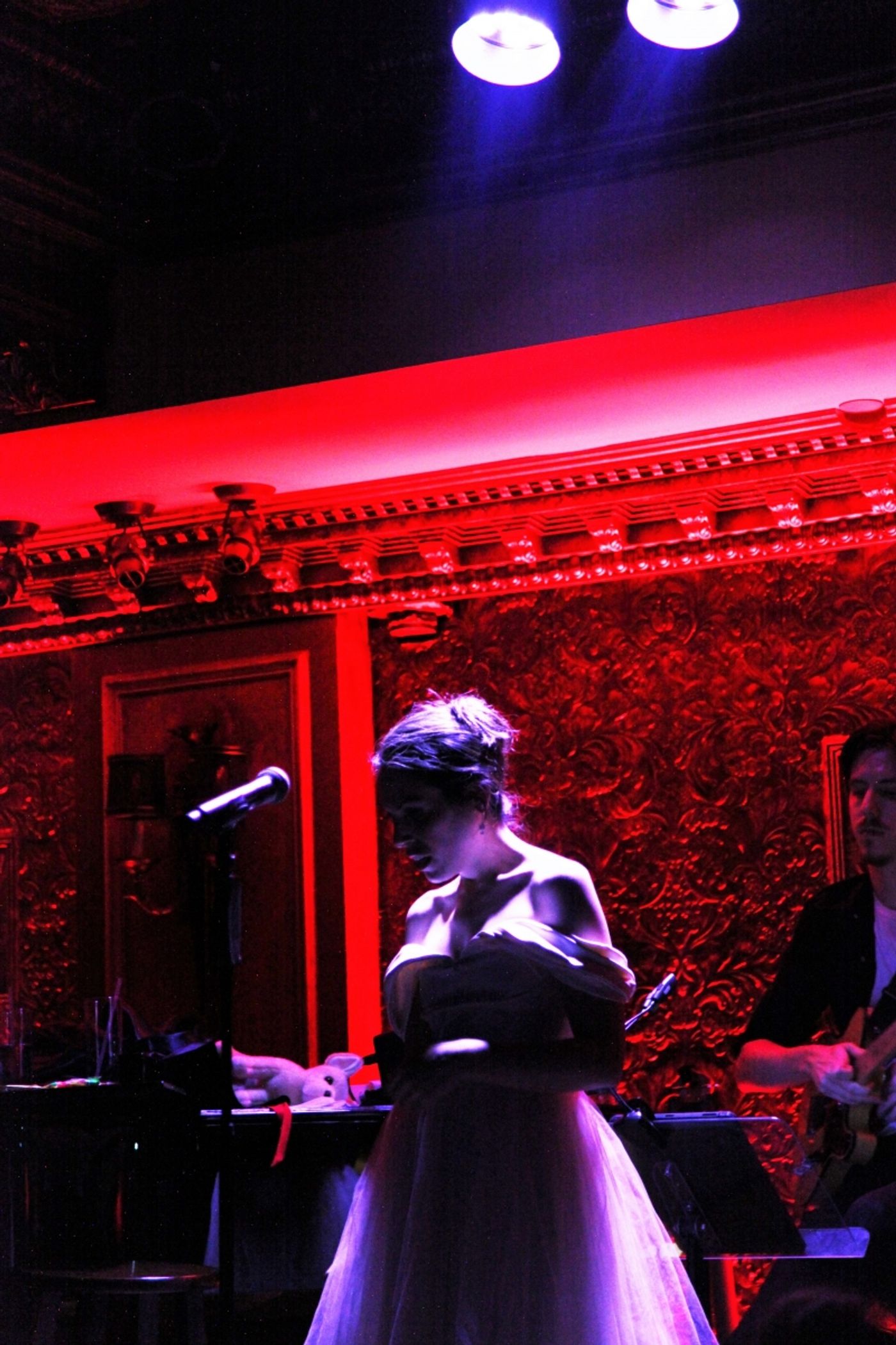 Review: Natalie Walker Celebrates Life, Artistic Expression, and Originality in MAD SCENES At 54 Below Review: Natalie Walker Celebrates Life, Artistic Expression, and Originality in MAD SCENES At 54 Below Image