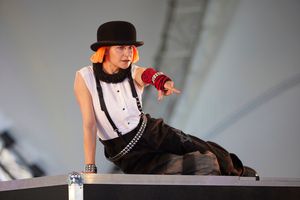 Trish Lindström @ BroadwayWorld Trish Lindström Photo