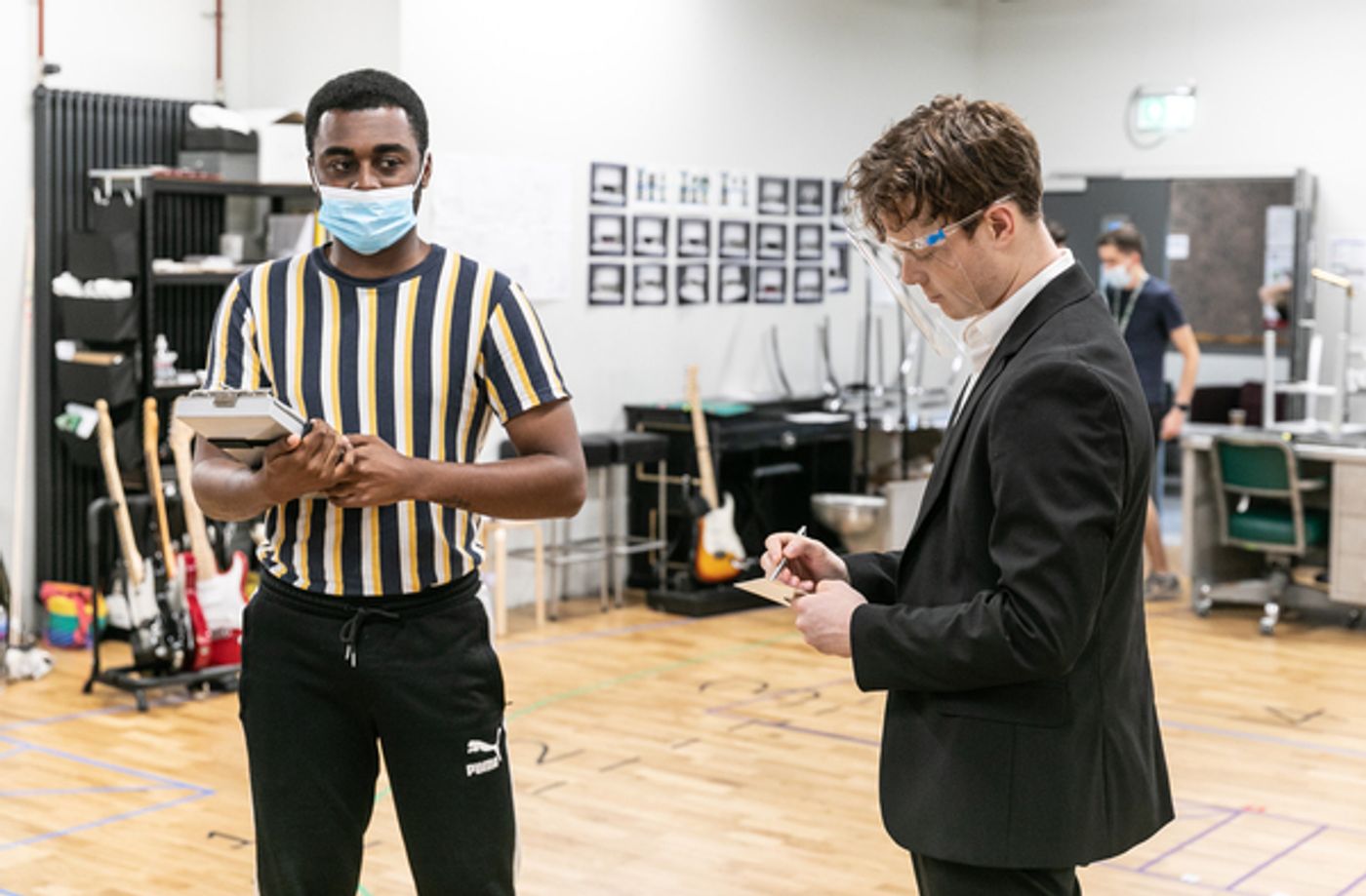 Photos: JERSEY BOYS Rehearses for the West End  Image