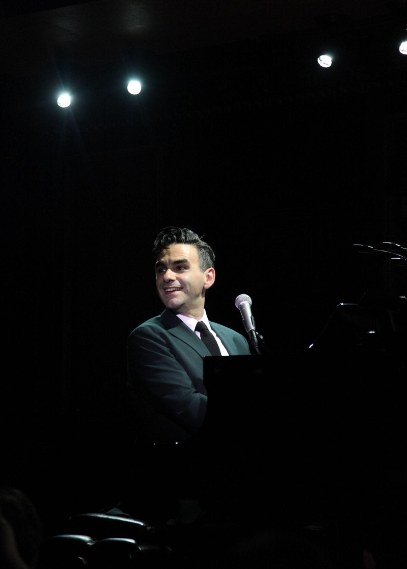 Review: JOE ICONIS Defines Originality and Family at Feinstein's/54 Below Review: JOE ICONIS Defines Originality and Family at Feinstein's/54 Below Image