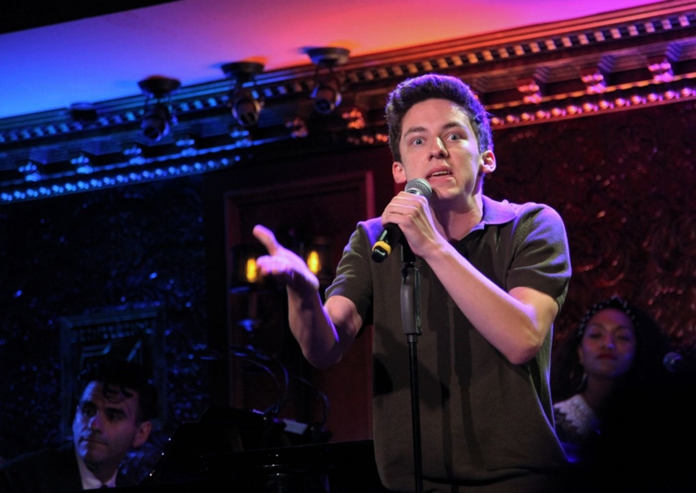 Review: JOE ICONIS Defines Originality and Family at Feinstein's/54 Below Review: JOE ICONIS Defines Originality and Family at Feinstein's/54 Below Image