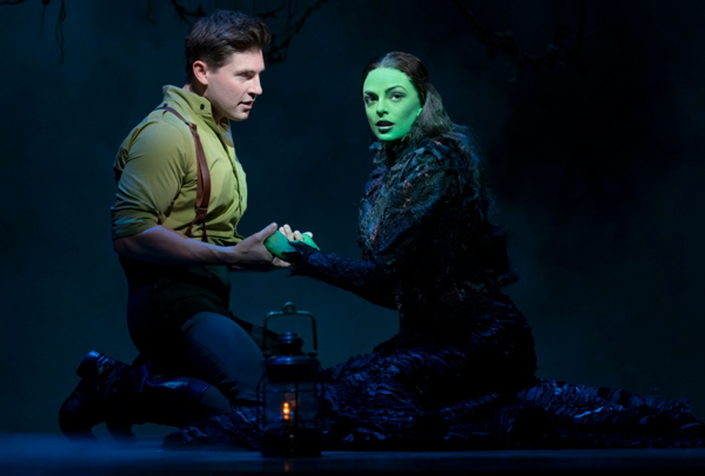 WICKED Will Be the First Broadway Tour to Resume Performances, Kicking Off Next Week; Plus All New Photos!  Image