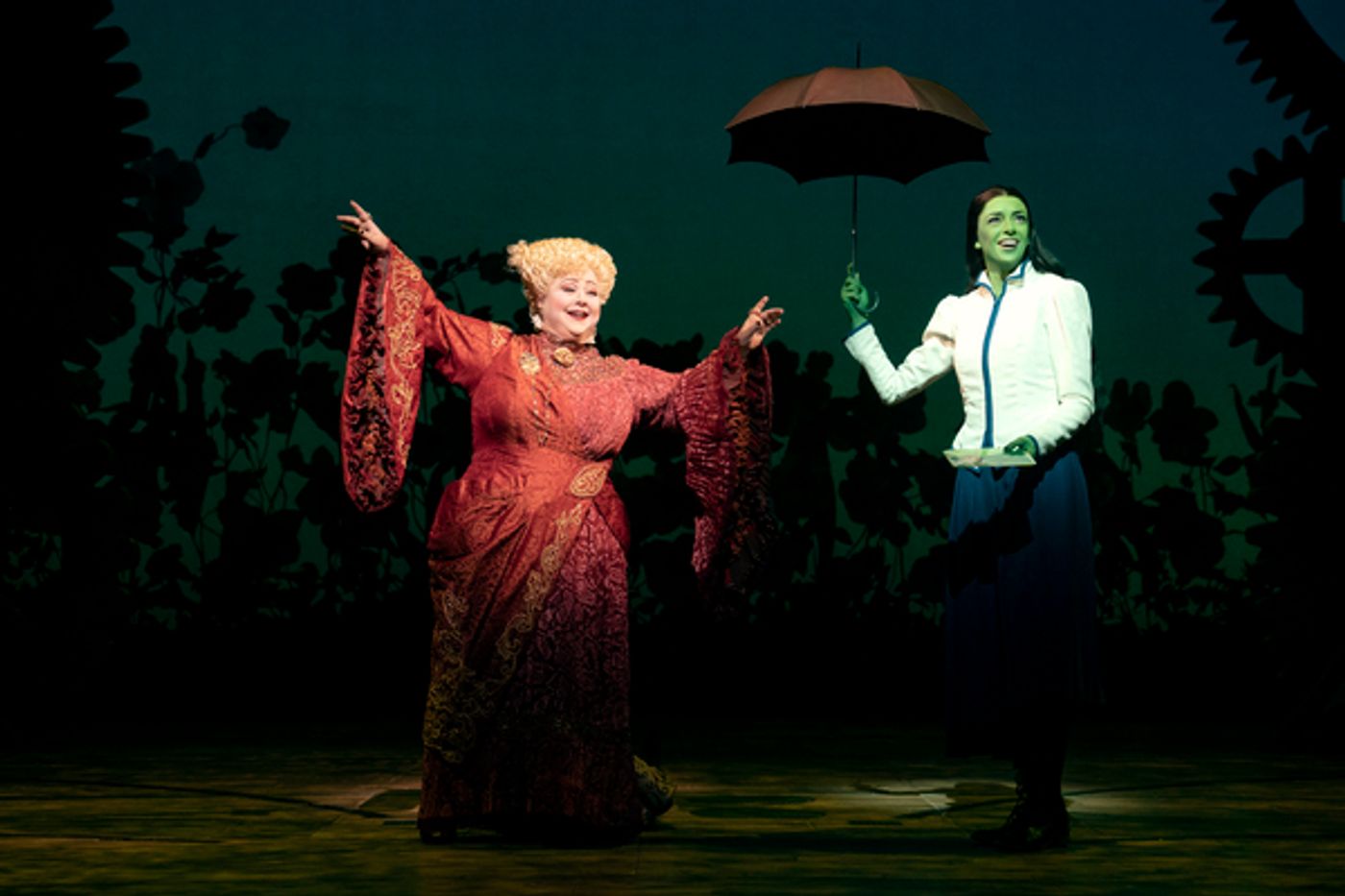 WICKED Will Be the First Broadway Tour to Resume Performances, Kicking Off Next Week; Plus All New Photos!  Image