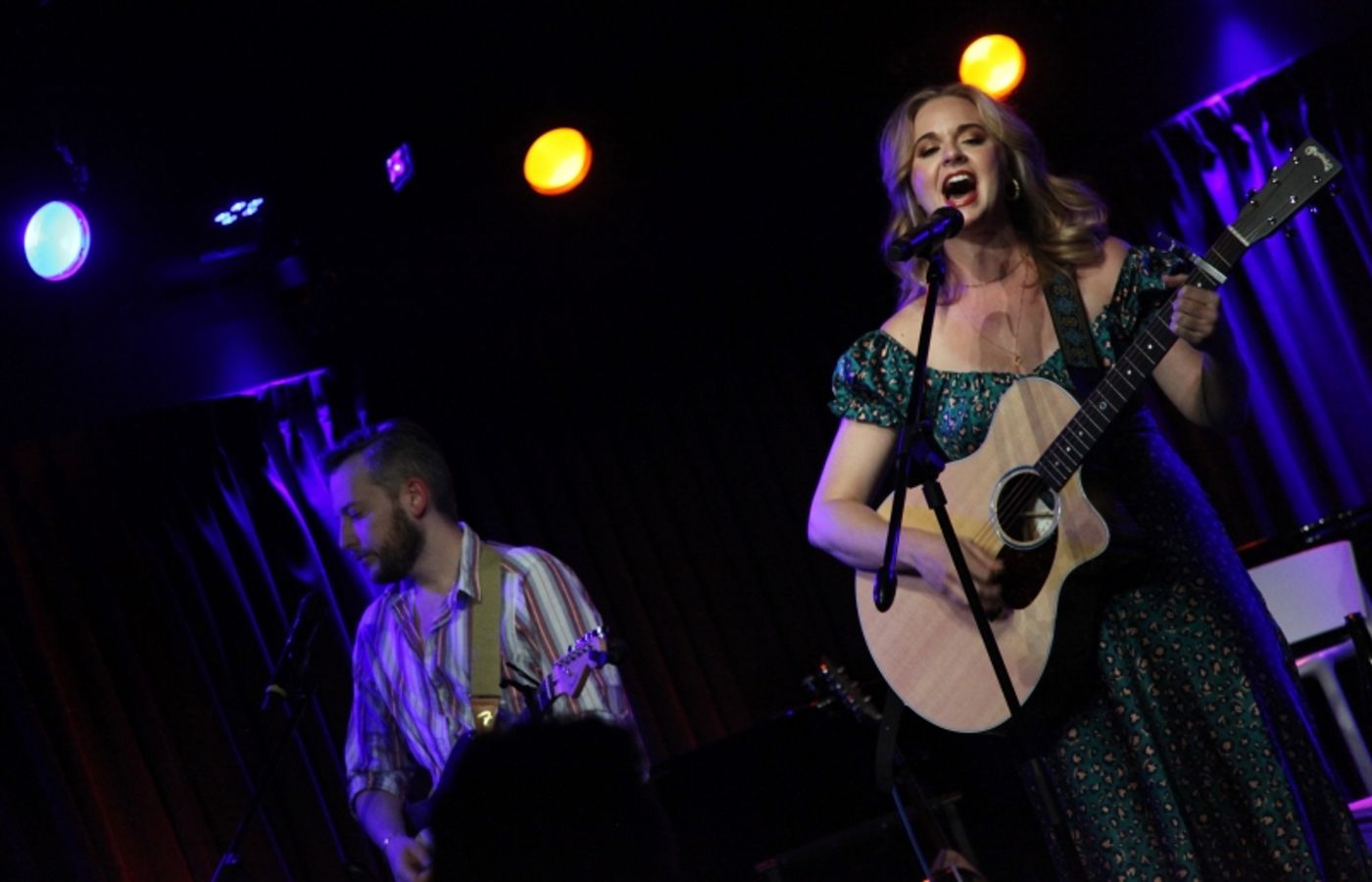 Review: Tina Scariano Hits a FEELS LIKE HOME Run at The Green Room 42 Review: Tina Scariano Hits a FEELS LIKE HOME Run at The Green Room 42 Image