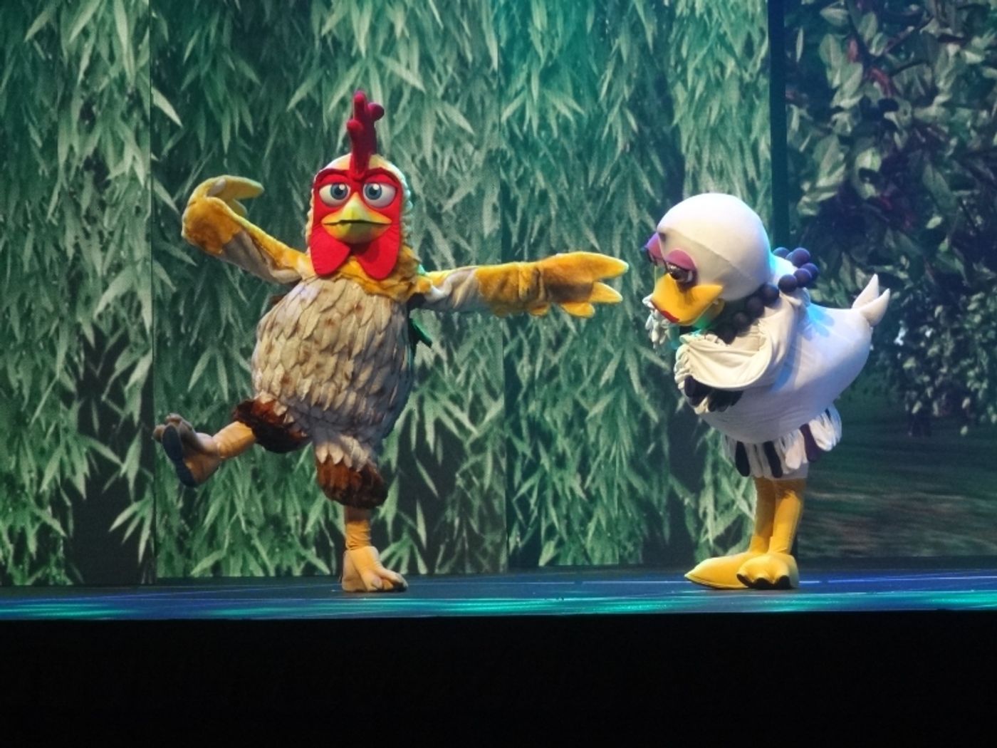 ¡EXACTO!, el nuevo espectáculo de LA GRANJA DE ZENÓN llega a España  Image