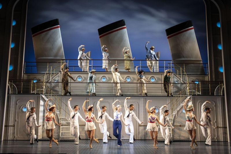 Photos: See New Production Images of ANYTHING GOES Starring Sutton Foster, Robert Lindsay & More!  Image