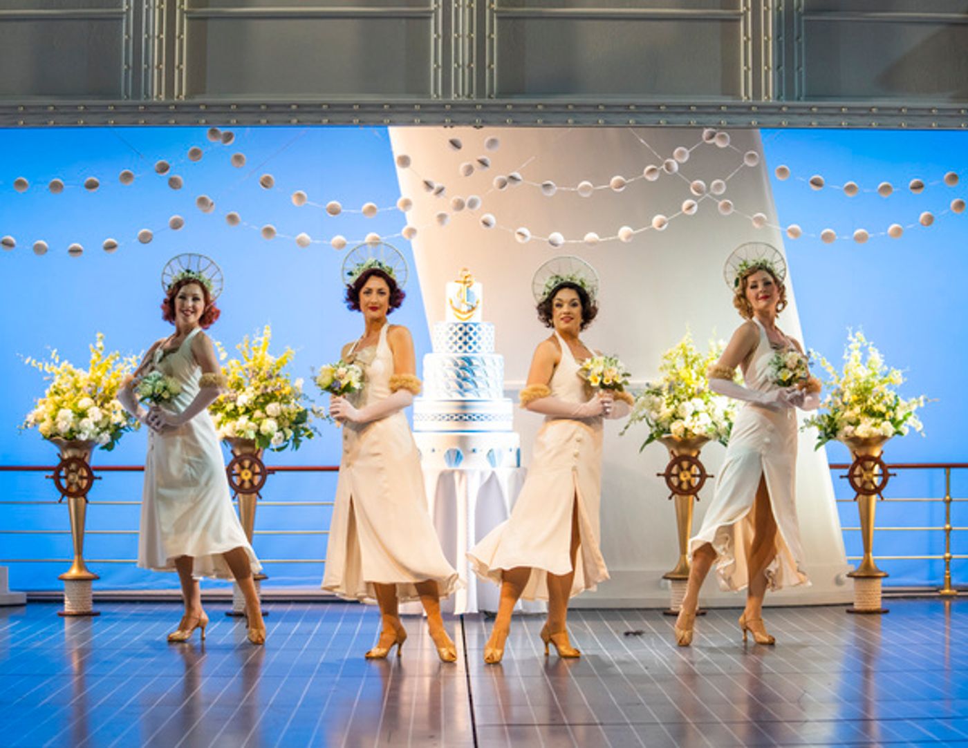 Photos: See New Production Images of ANYTHING GOES Starring Sutton Foster, Robert Lindsay & More!  Image