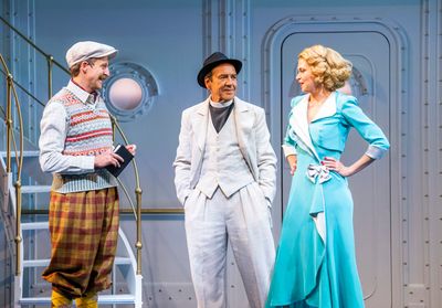 Haydn Oakley, Robert Lindsay, Sutton Foster Photo