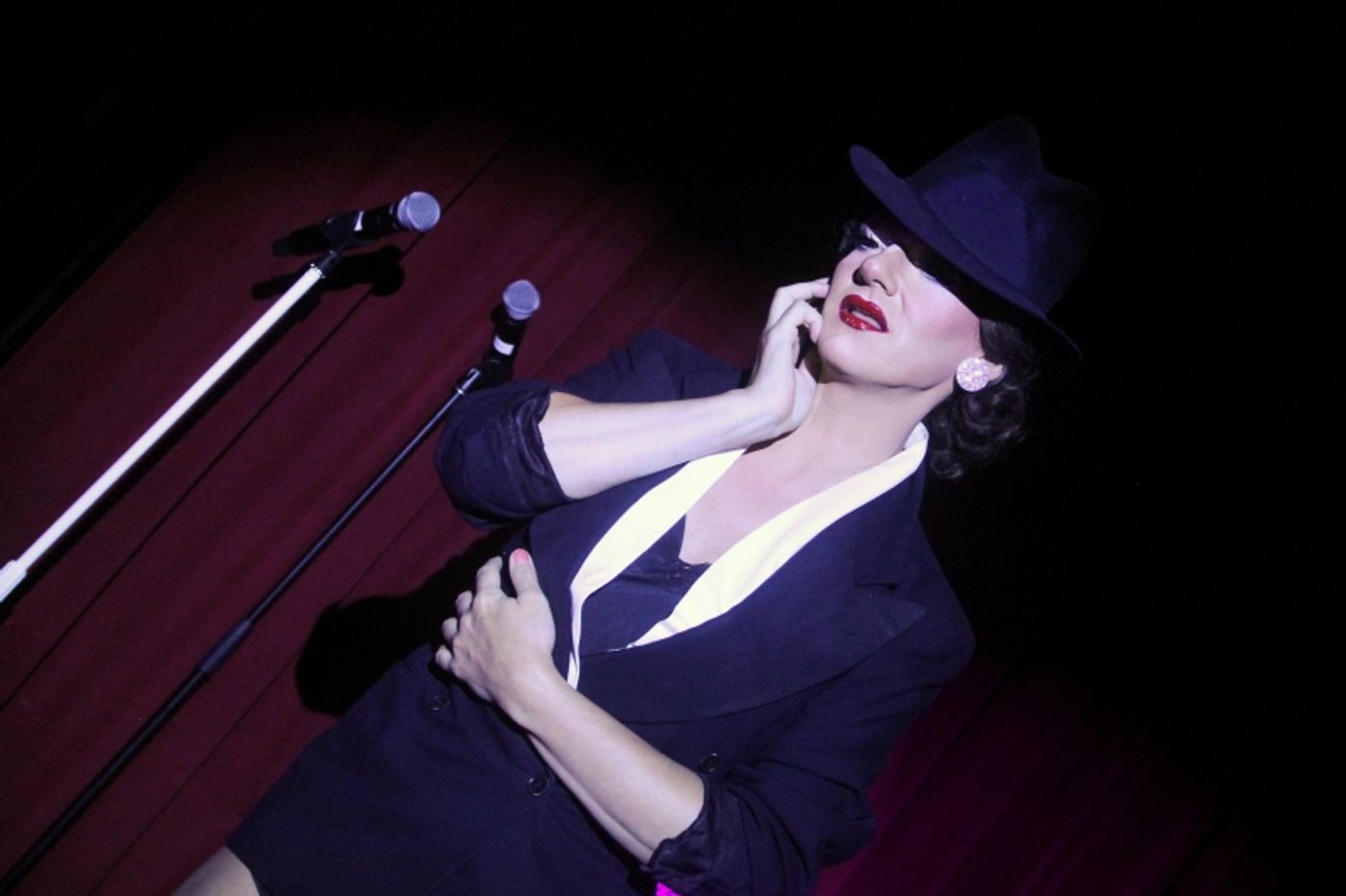 Review: Gloria Swansong's Weekly JUDY GARLAND Show Livens Up A Night Out In A New Club Called THE Q Review: Gloria Swansong's Weekly JUDY GARLAND Show Livens Up A Night Out In A New Club Called THE Q Image
