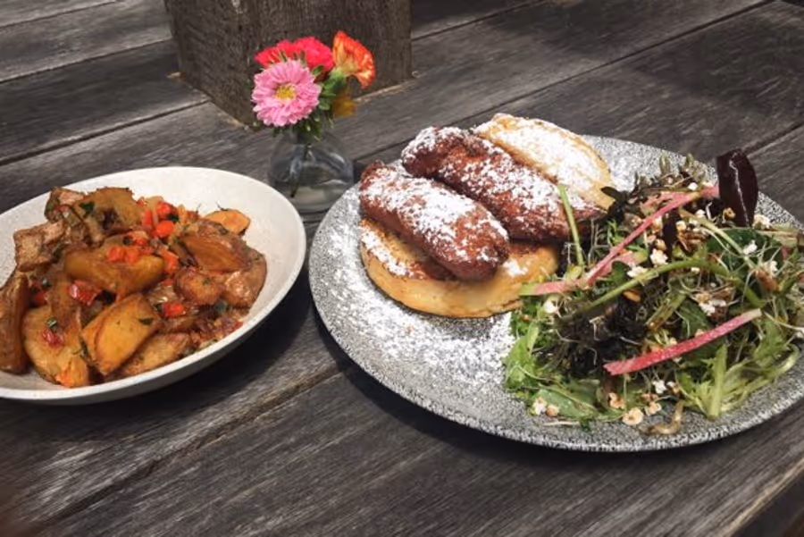 Review: HARPER'S GARDEN in Philadelphia for All Your Brunch Cravings Image