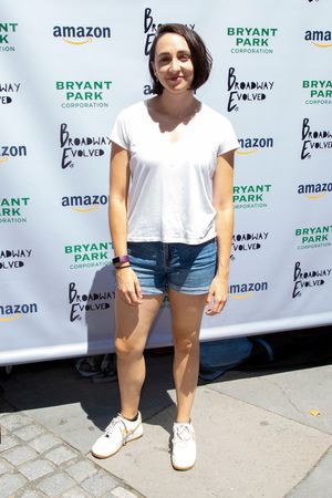 Lauren Patten @ BroadwayWorld Lauren Patten Photo