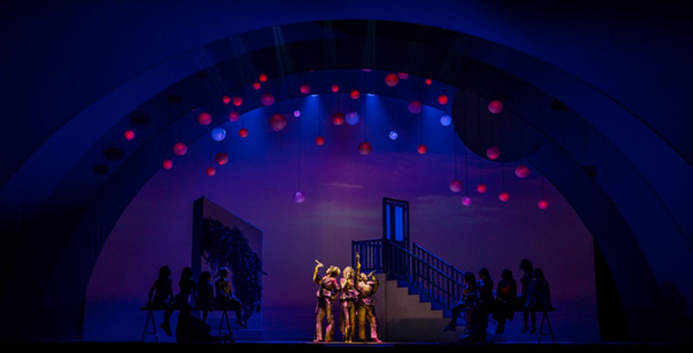 Photo Flash: Get A First Look At MAMMA MIA! In Belgium  Image