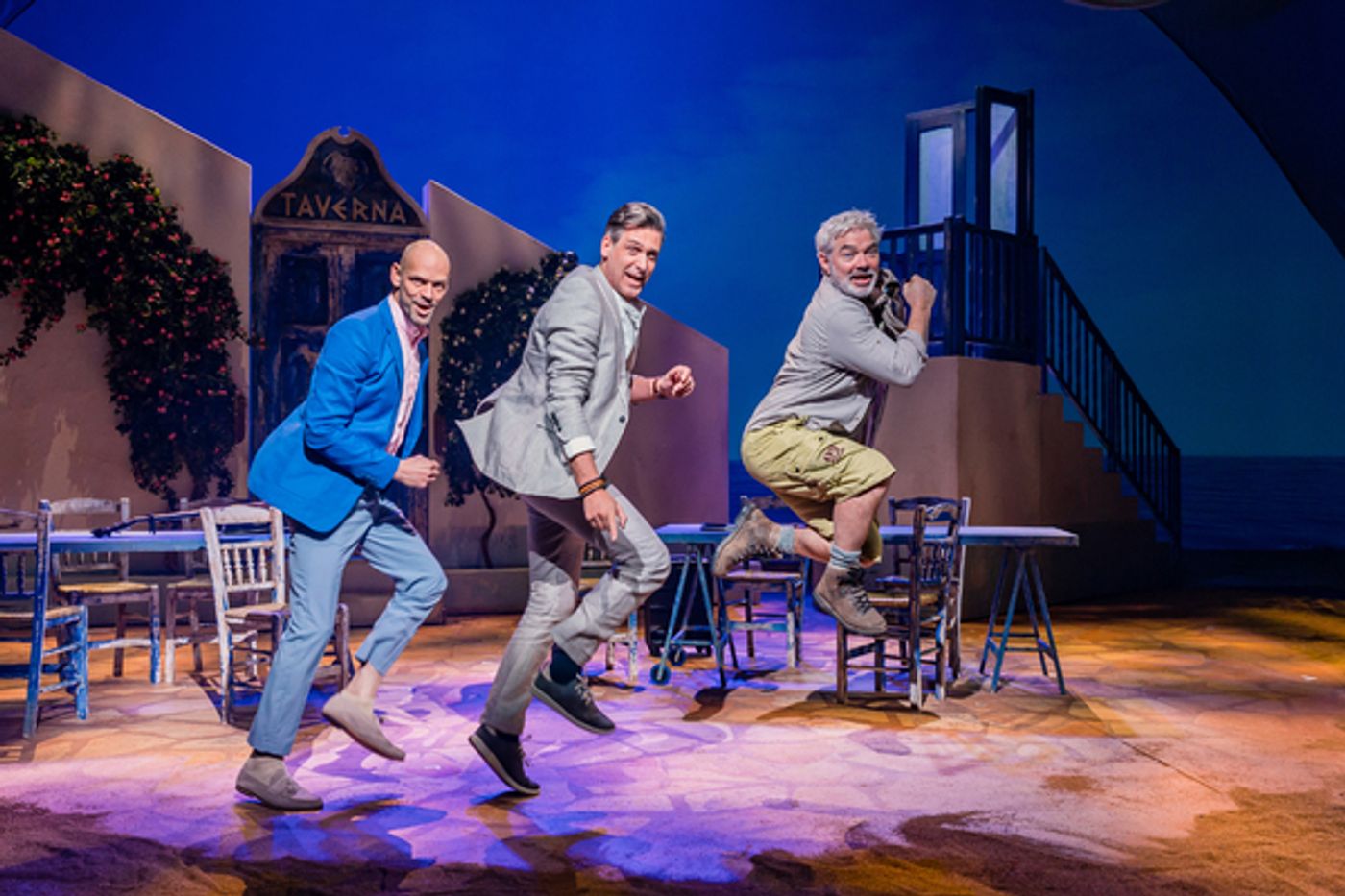 Photo Flash: Get A First Look At MAMMA MIA! In Belgium  Image