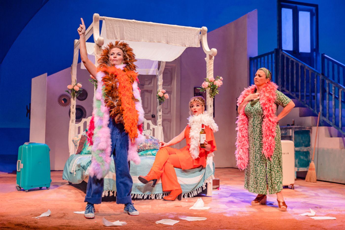 Photo Flash: Get A First Look At MAMMA MIA! In Belgium  Image