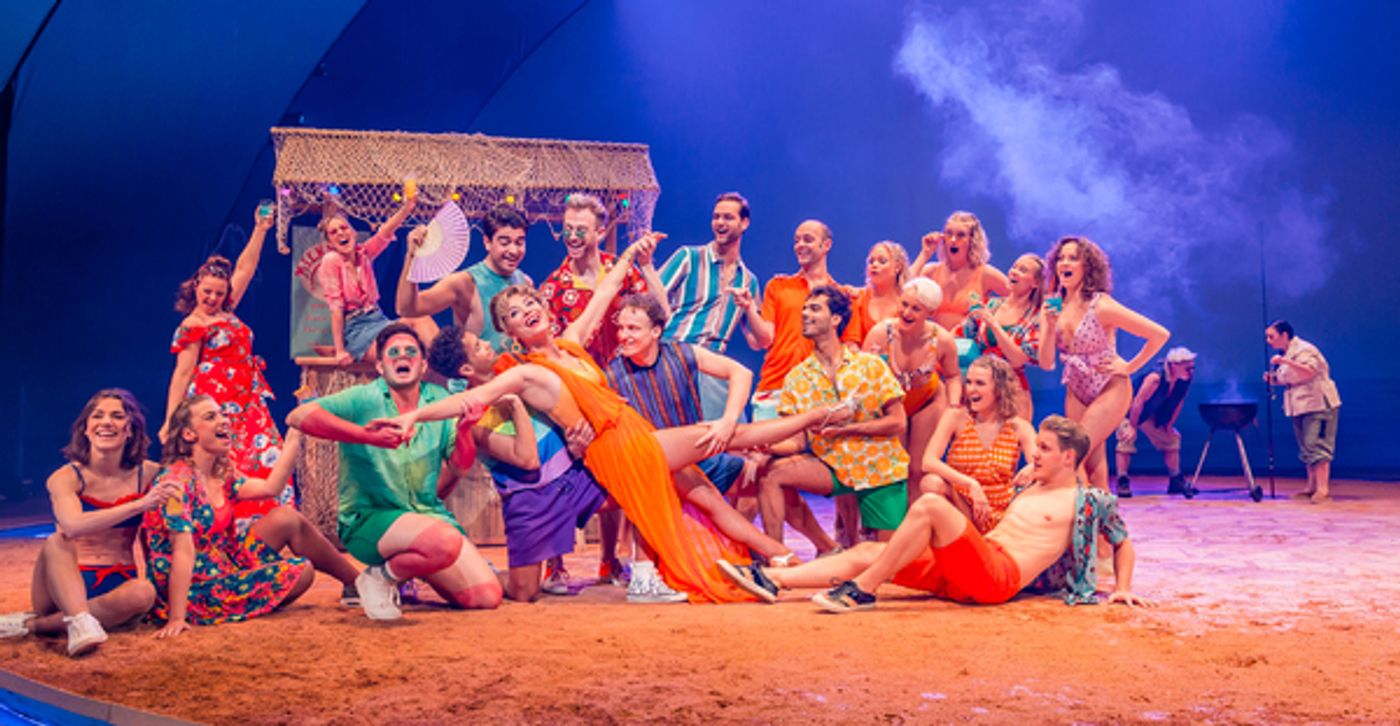 Photo Flash: Get A First Look At MAMMA MIA! In Belgium  Image