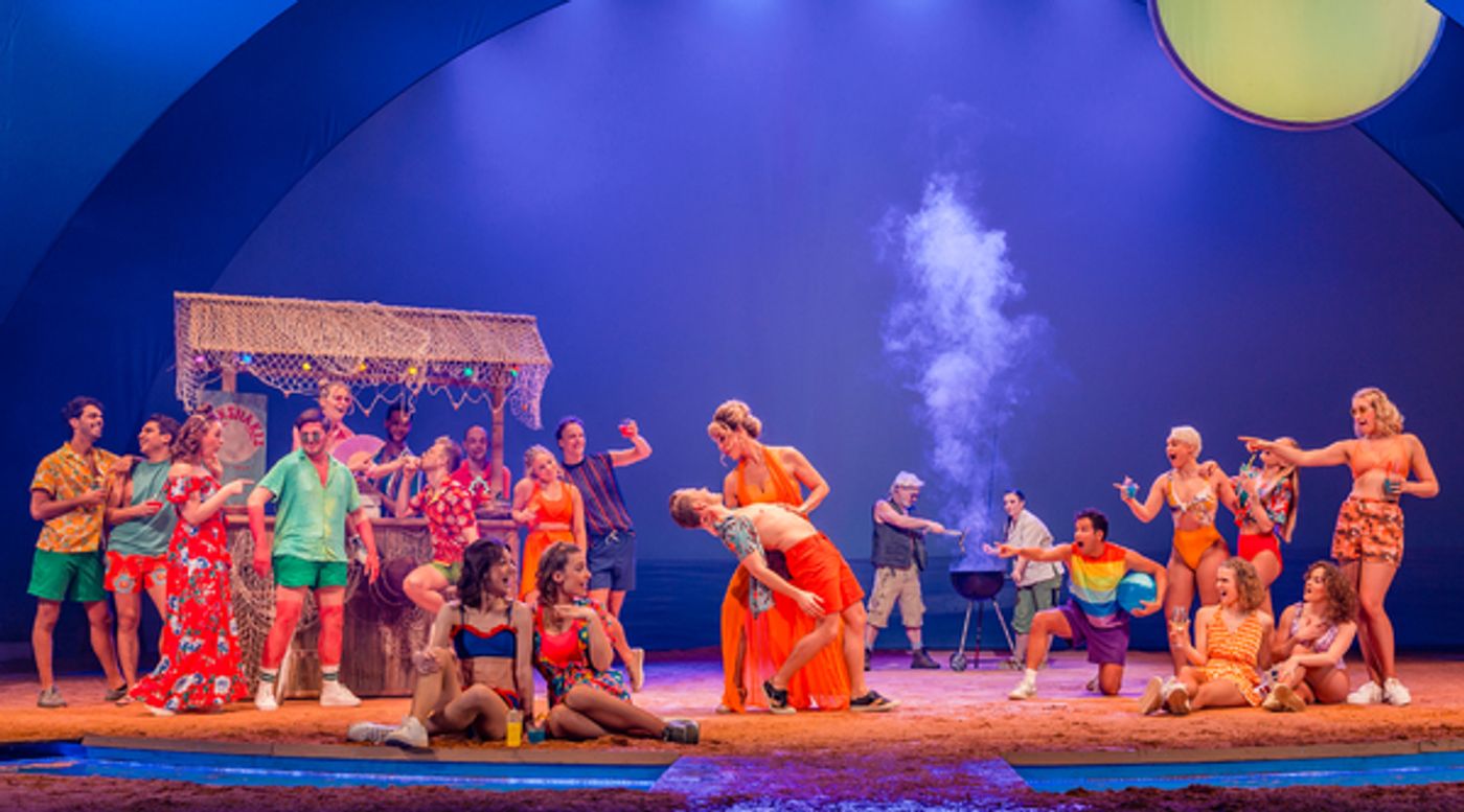 Photo Flash: Get A First Look At MAMMA MIA! In Belgium  Image