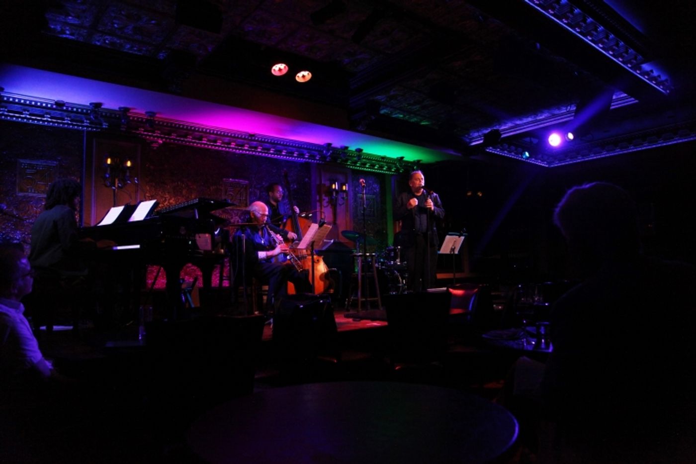 Review: JOHN MINNOCK Throws a Party at Feinstein's/54 Below And Everyone Shows Up  Image