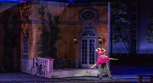 Elizabeth Teeter, Andrew Alstat @ BroadwayWorld Elizabeth Teeter, Andrew Alstat Photo