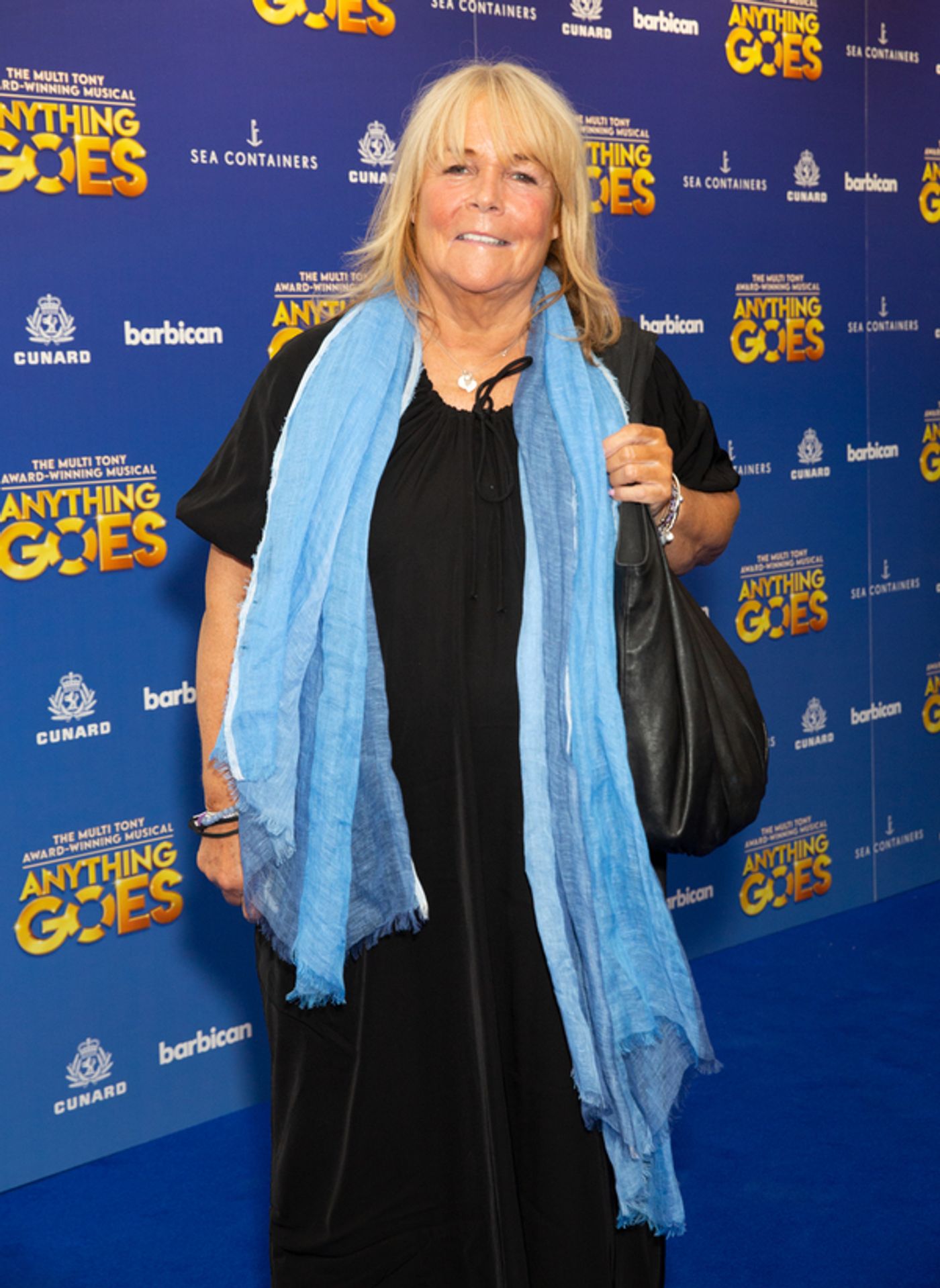 Photos: On the Blue Carpet for Opening Night of ANYTHING GOES  Image