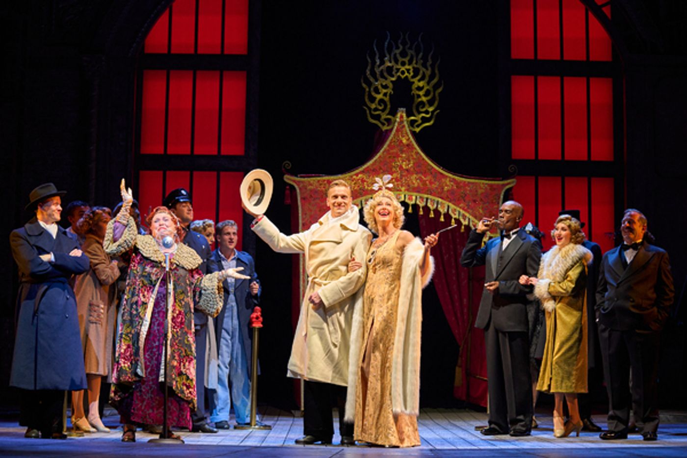 Photos: First Look at SINGIN' IN THE RAIN at Sadler's Wells  Image