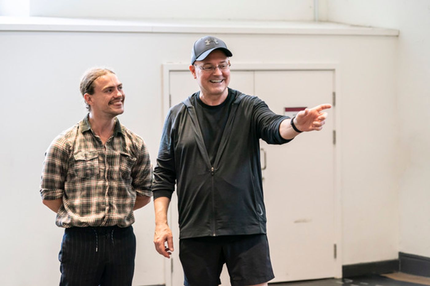 Photos/Video: In Rehearsal For BEAUTY AND THE BEAST at the Bristol Hippodrome  Image