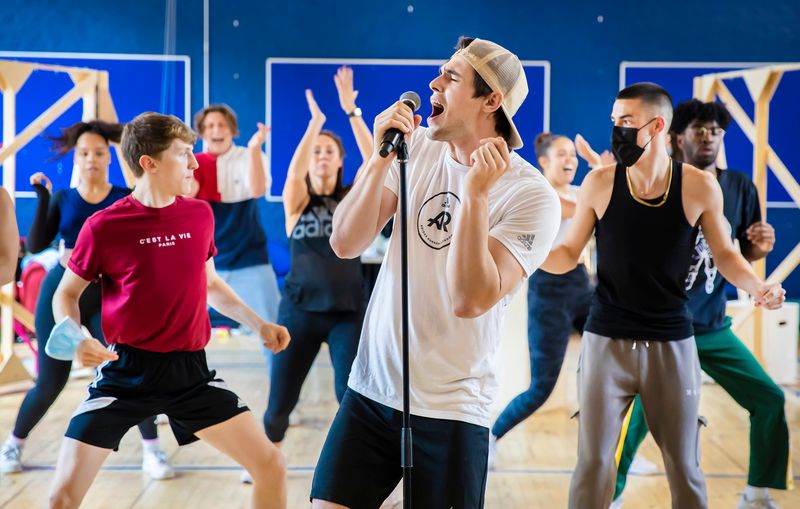 Casting Announced for WHAT'S NEW PUSSYCAT? Premiering at  Birmingham Rep; Check Out New Rehearsal Photos! Image