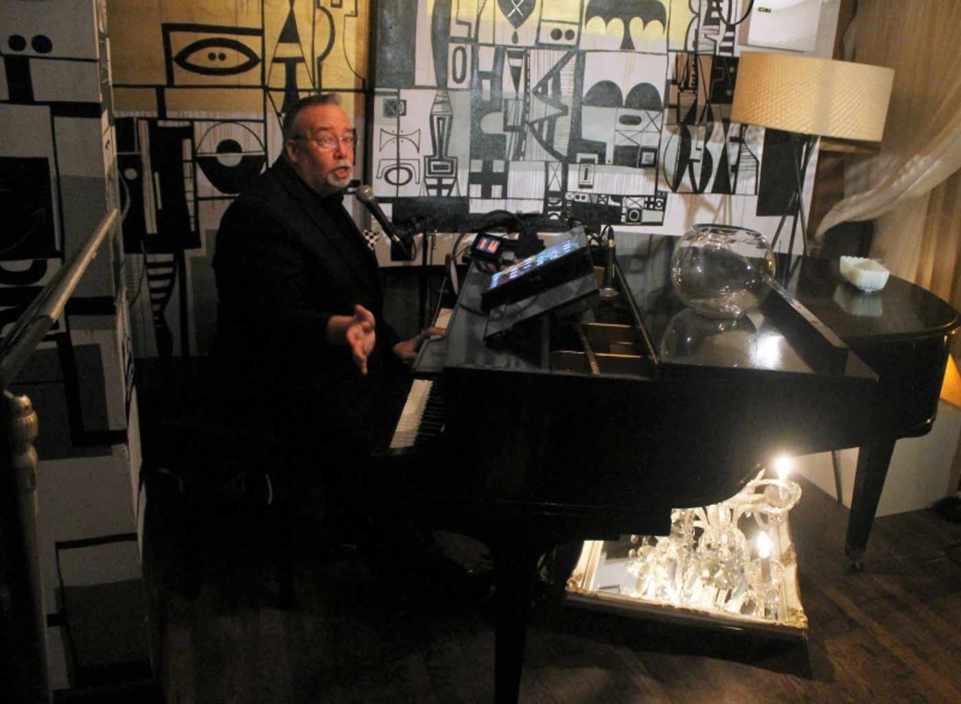 Review: Michael McAssey Makes Music and Mirth With OPEN MAC and Open Mic at Pangea  Image