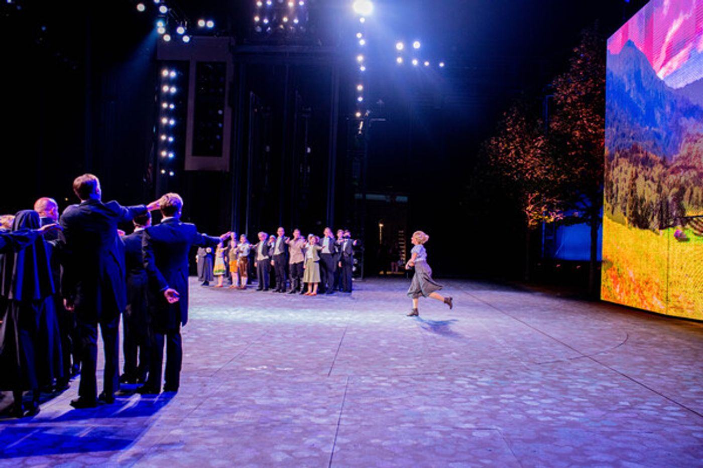 BWW Exclusive: Go Behind the Scenes of THE SOUND OF MUSIC at The Muny BWW Exclusive: Go Behind the Scenes of THE SOUND OF MUSIC at The Muny Image