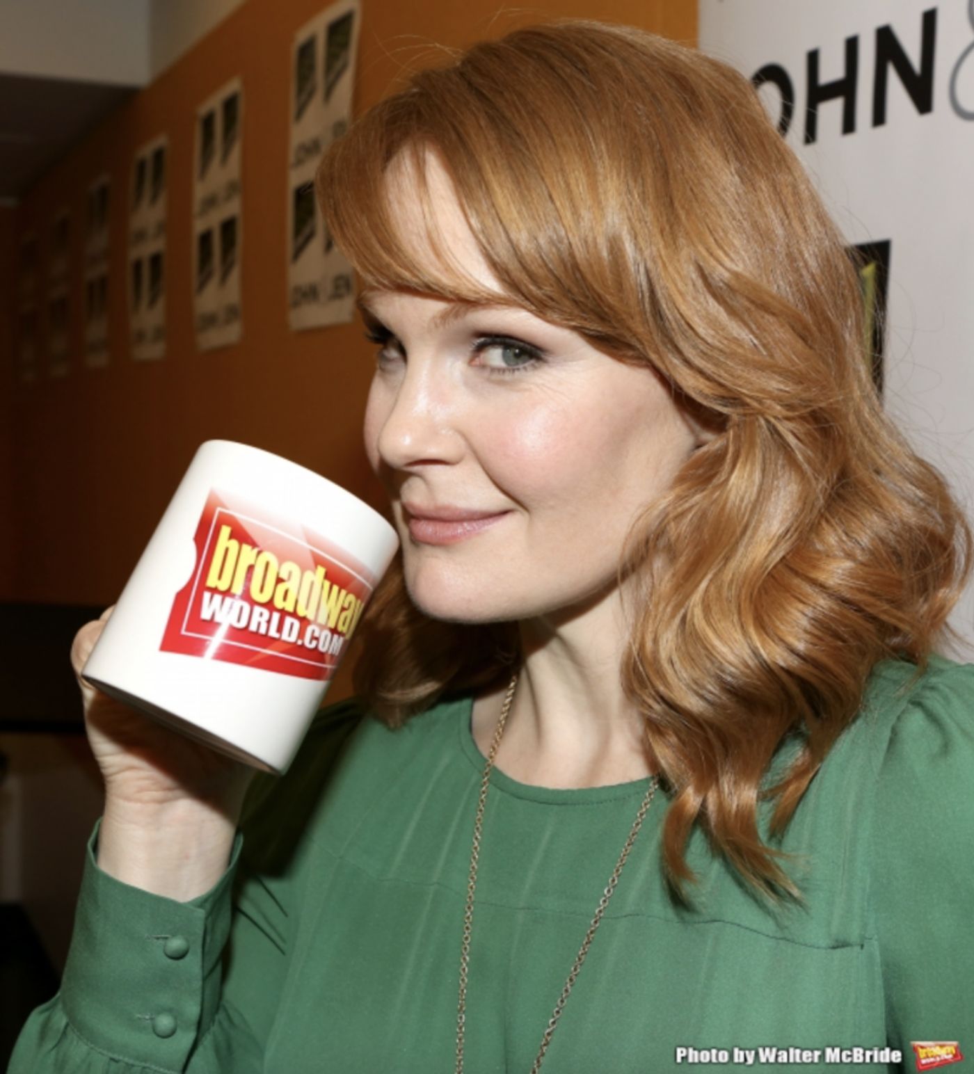 Wake Up With BWW 8/9: FUNNY GIRL May Come to Broadway in April 2022, and More!  Image