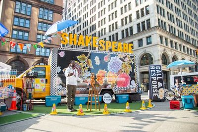 Malik Work in Verses @ Work – The Abridged Mix, during Mobile Unit's Summer of Joy, Photo