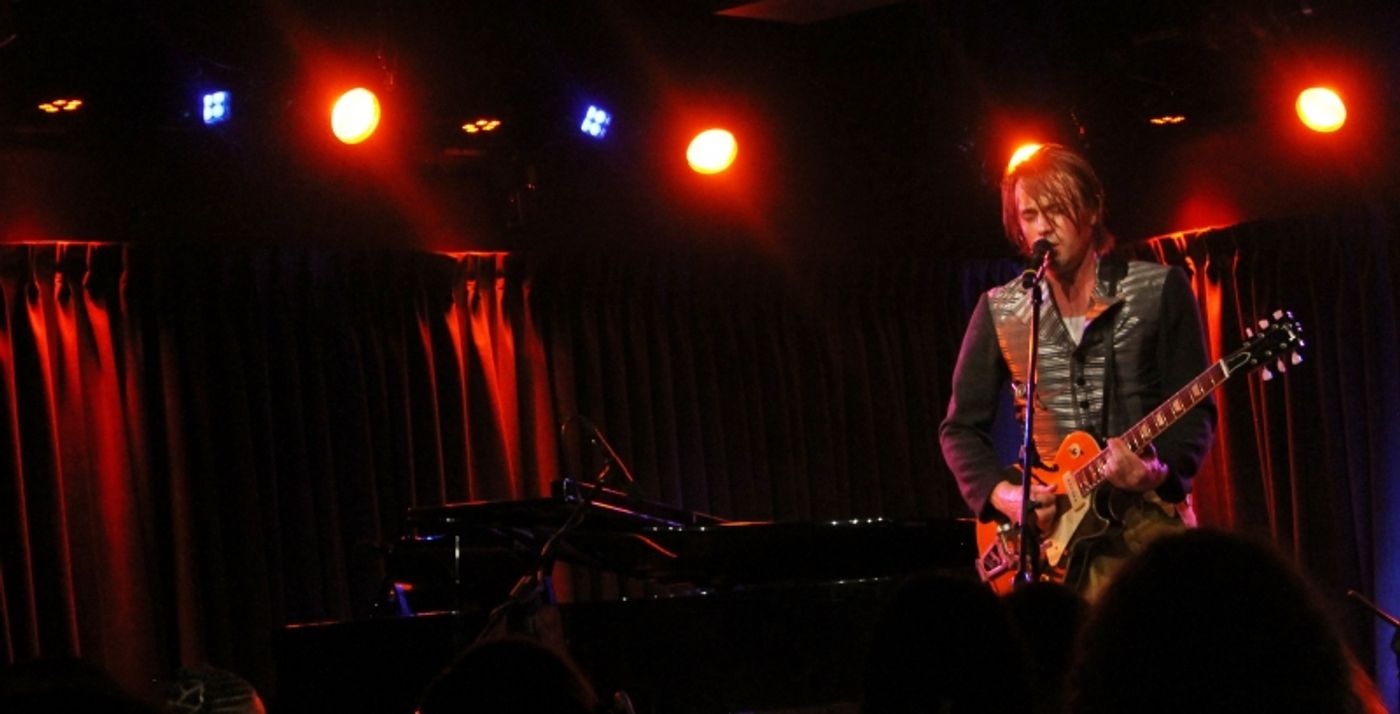 Review: An Artist Creating Art In An Artful Way is Reeve Carney At The Greenroom 42  Image