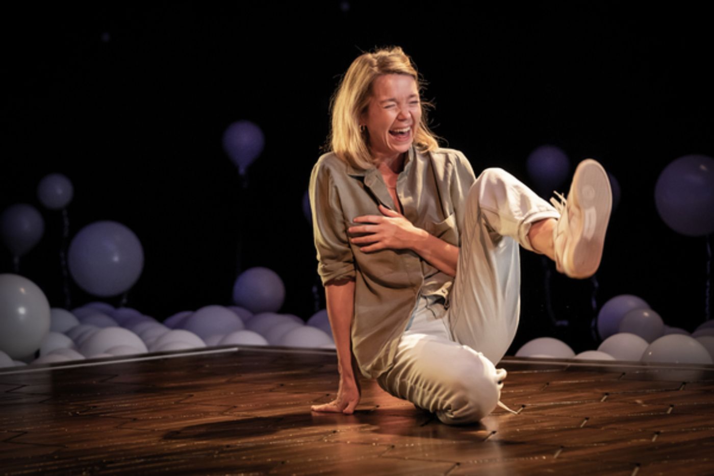 Photos: First Look at Anna Maxwell Martin and Chris O'Dowd in CONSTELLATIONS  Image