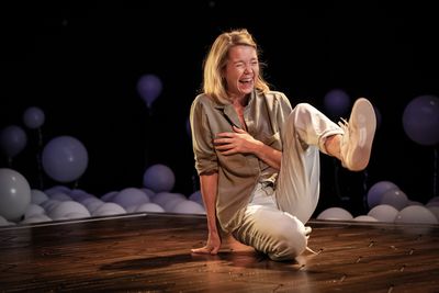 Anna Maxwell Martin Photo