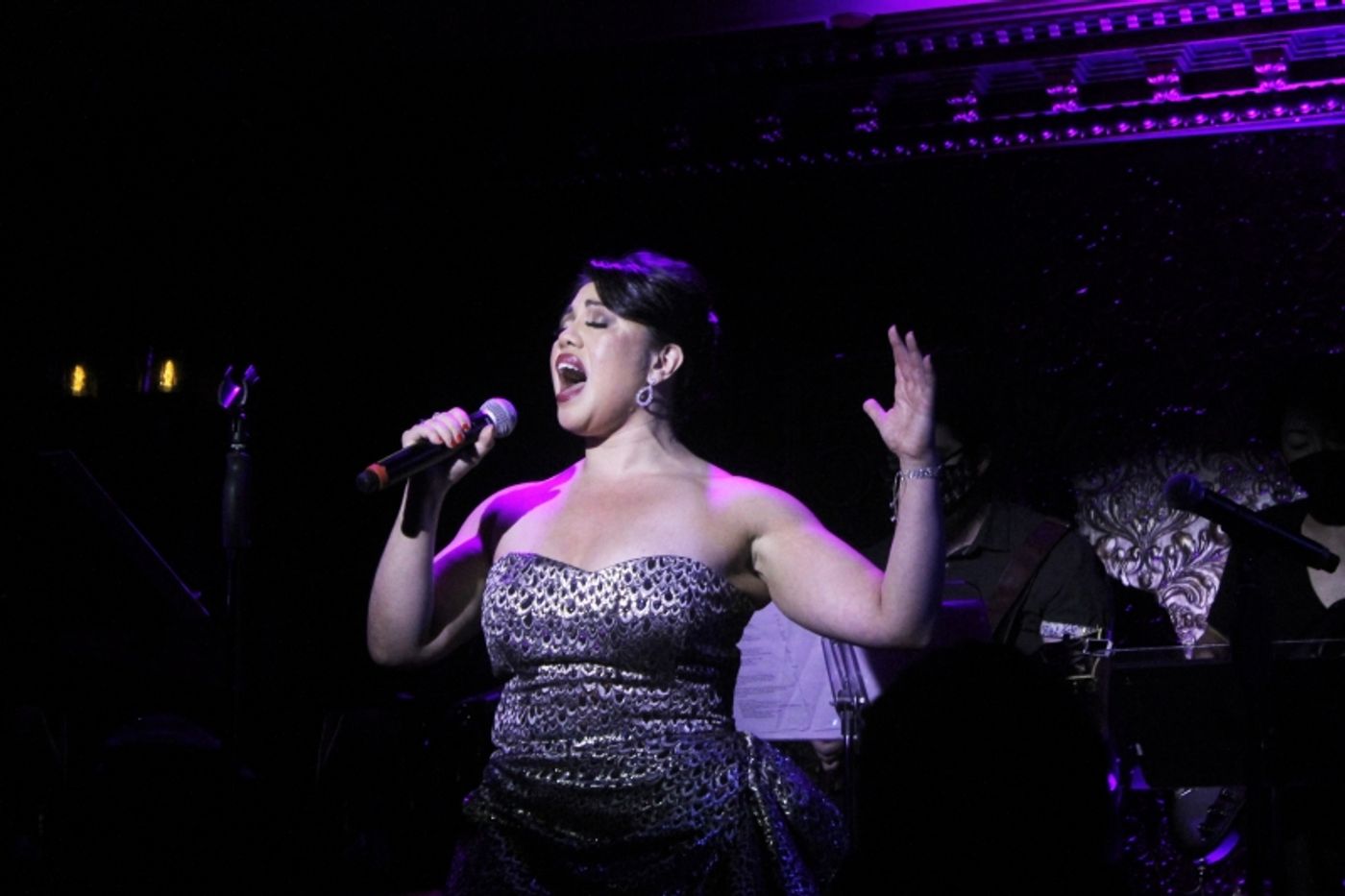 Review: Maria-Christina Oliveras is Glorious in GLORY OF LOVE at Feinstein's/54 Below  Image