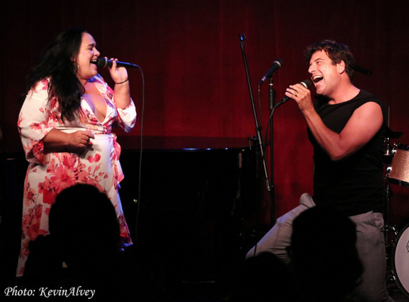 Photos: The Musical Fun Continues At Jim Caruso's Cast Party! Photos: The Musical Fun Continues At Jim Caruso's Cast Party! Image