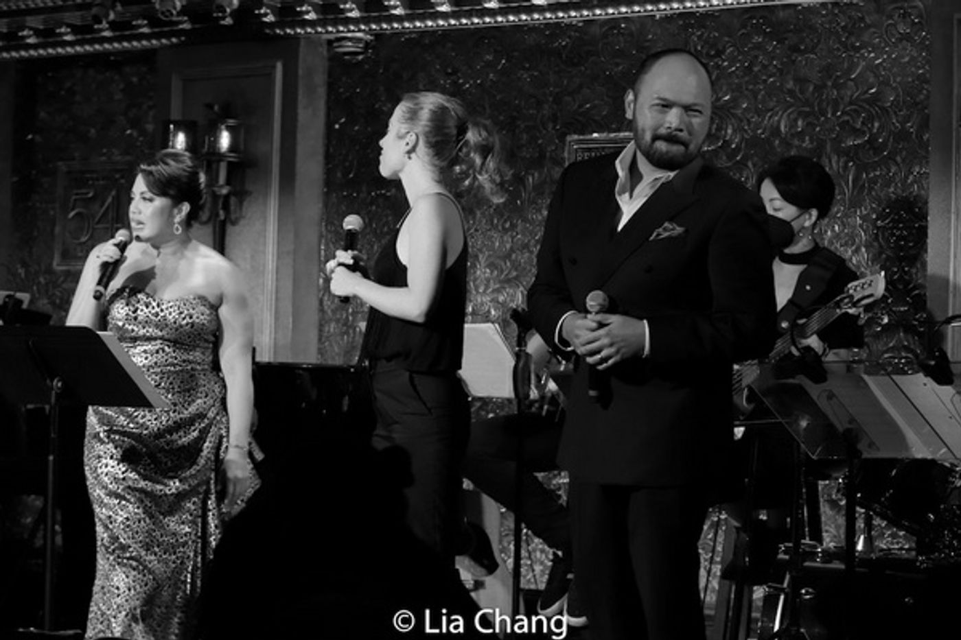 Photos: Maria-Christina Oliveras Makes Solo Cabaret Debut with THE GLORY OF LOVE Feinstein's/54 Below  Image