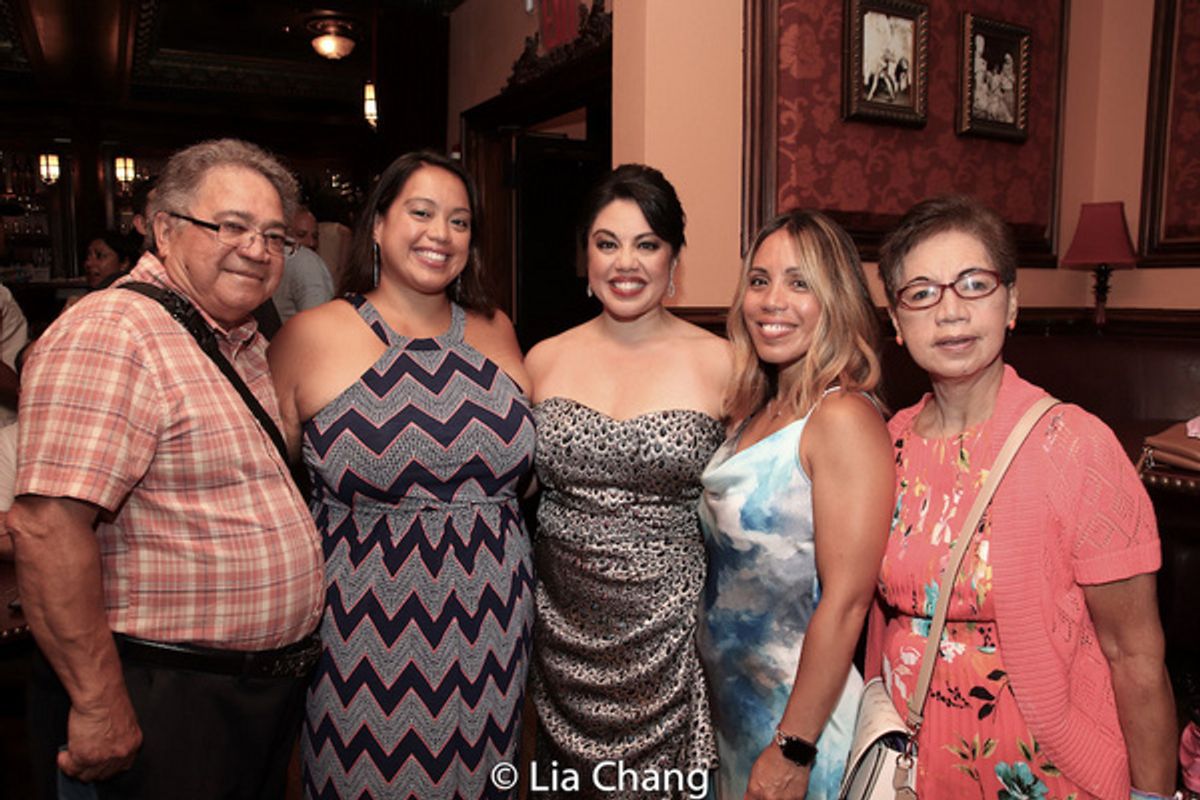 Luis Oliveras, Melissa Gastelu-Oliveras, Maria-Christina Oliveras, Tricia Nagel-Oliveras, Beatrice Oliveras at 
