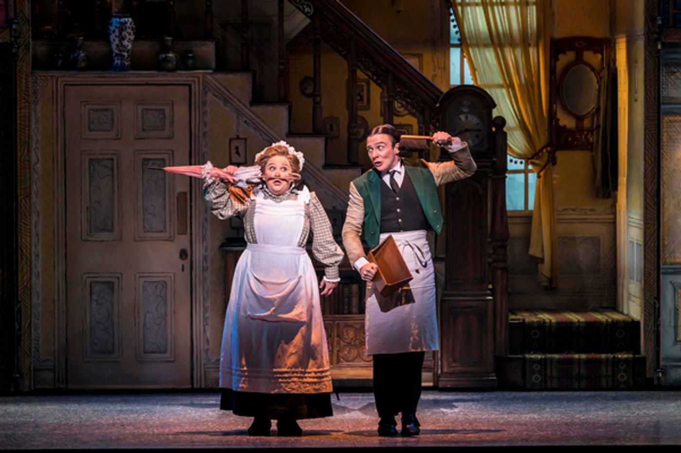 Photos: MARY POPPINS Reopens in the West End Starring Zizi Strallen & Charlie Stemp  Image