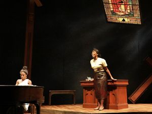 Felicia Curry and Darlesia Cearcy @ BroadwayWorld Felicia Curry and Darlesia Cearcy Photo