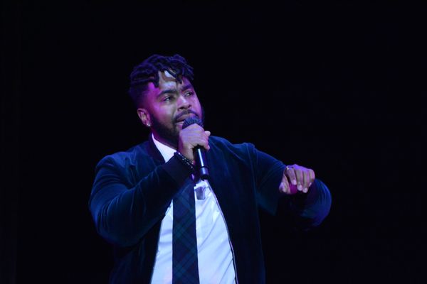 Photos: Live Theatre Returns With A STARRY, STARRY NIGHT At The Argyle Theatre  Image