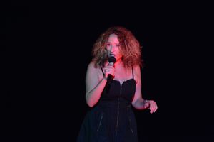 Courtney Balan Photo