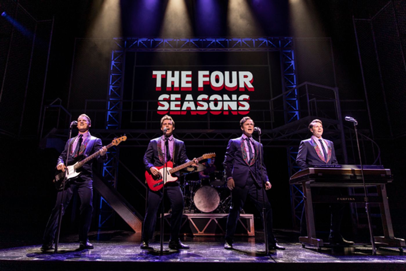 Photos: First Look at JERSEY BOYS at the Trafalgar Theatre  Image
