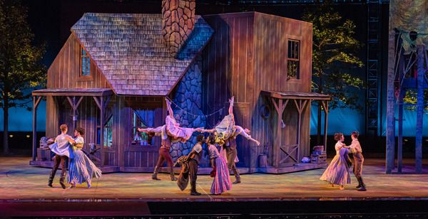 Photos & Video: Kendra Kassebaum, Edward Watts and More Star in The Muny's SEVEN BRIDES FOR SEVEN BROTHERS — photo 14 of 35