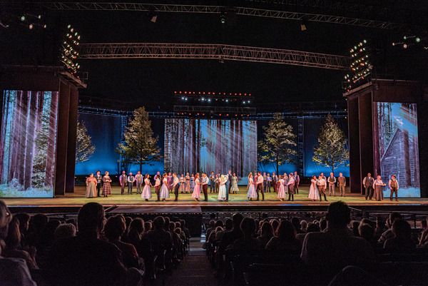 Photos & Video: Kendra Kassebaum, Edward Watts and More Star in The Muny's SEVEN BRIDES FOR SEVEN BROTHERS — photo 28 of 35
