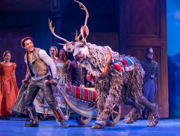 Disney Theatrical Productions under the direction of Thomas Schumacher presents Froze Photo