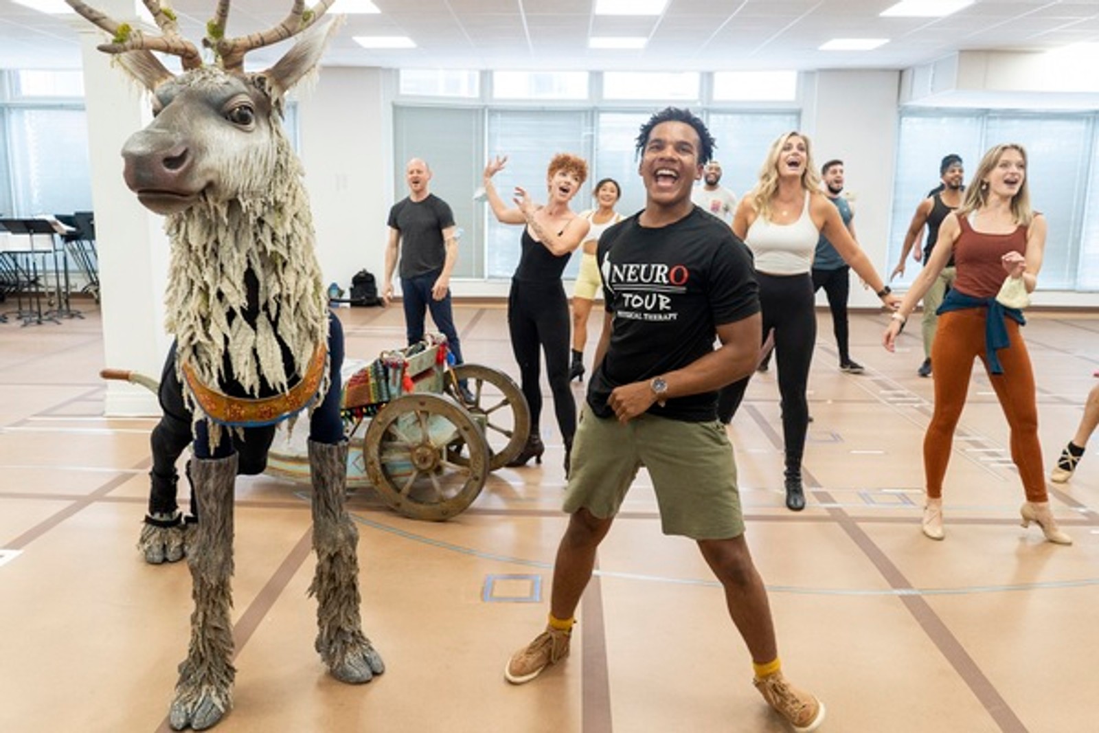 Photos: Disney's FROZEN North American Tour Heads Back Into Rehearsals — photo 6 of 8