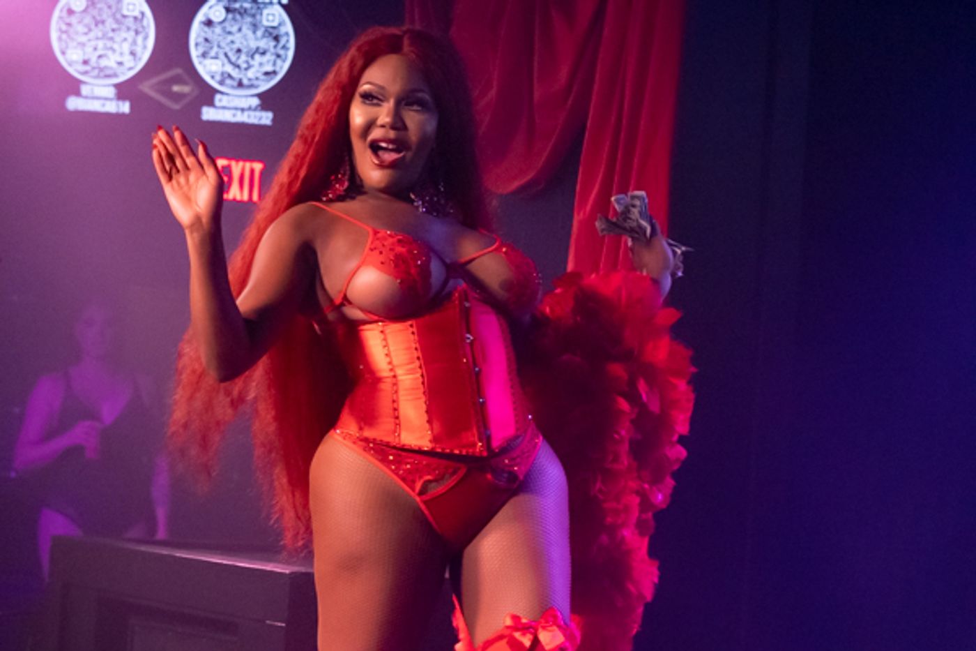 Photos: First look at Virginia West's WEST FAMILY STORY  Image