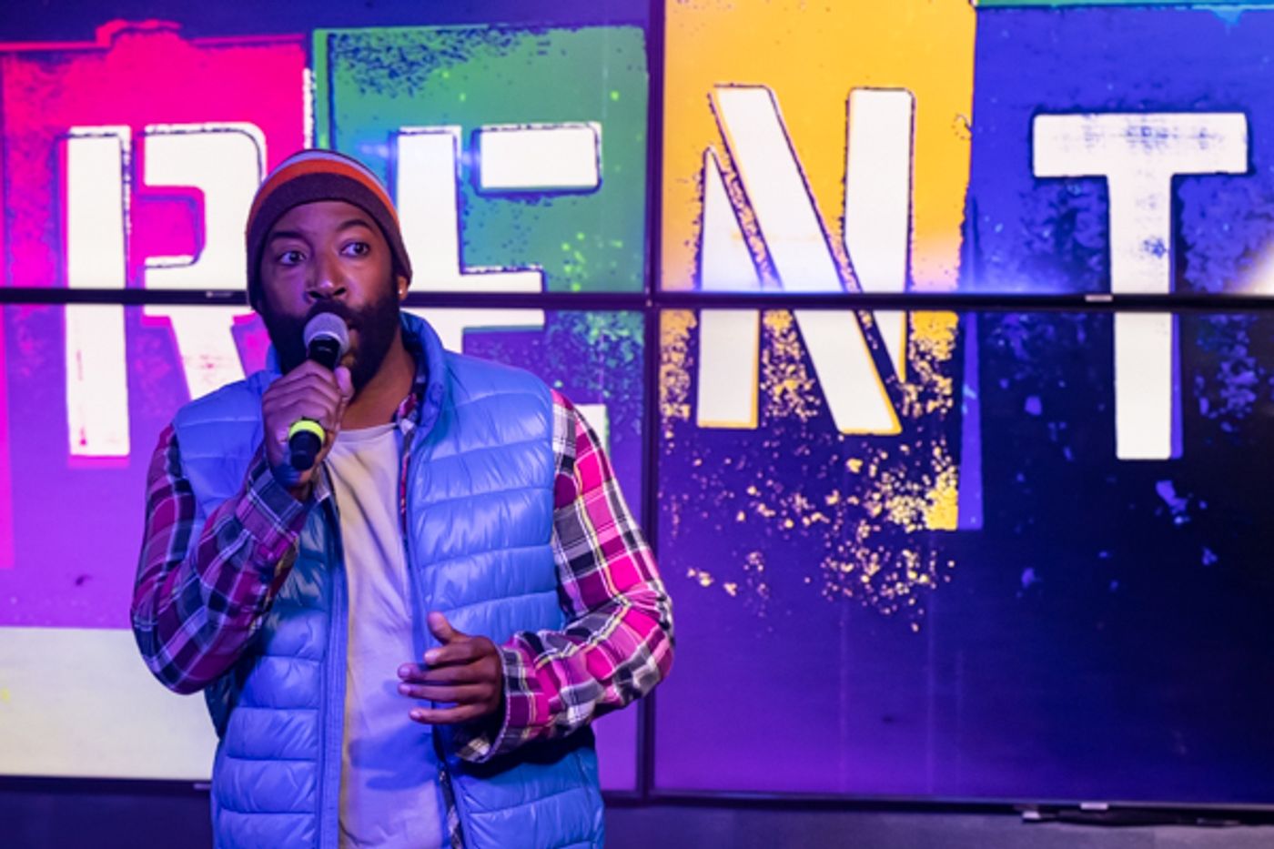 Photos: First look at Virginia West's WEST FAMILY STORY  Image